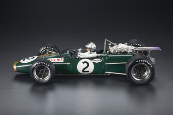 brabham-bt24-brabham-bt24-nr-2-denny-hulme-3rd-place-mexico-gp-1967-with-driver-01-web