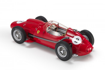 ferrari-246-nr2-mike-hawthorn-second-place-british-gp-1958-03-web