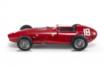 ferrari-256-f1-ferrari-256-18-richie-ginther-second-place-italy-gp-monza-1960-04-web