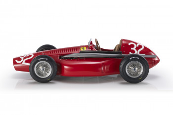 ferrari-553-squalo-ferrari-553-1954-nr32-jos-froiln-gonzlez-italy-gp-1954-01-web