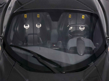 ferrari-laferrari-bbr-models-112-bbr1222fc-25-carbon-fiber-with-display-case