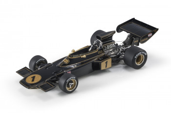 lotus-72e-1973-lotus-72d-1972--01-web_1_