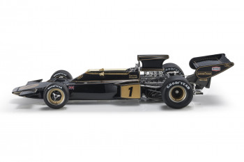 lotus-72e-1973-lotus-72d-1972--02-web_1_