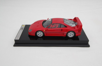 M5904-1-18-Ferrari-F40-14-1620x1050
