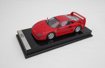 M5904-1-18-Ferrari-F40-15-1620x1050