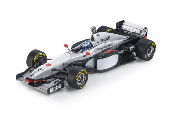 mclaren-mp412-mclaren-mercedes-mp412-nr10-david-coulthard-with-driver-01-web