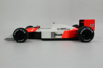 mclaren-mp44-nr-12-senna-06-web