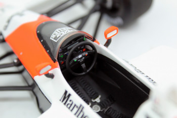 mclaren-mp44-prost-11-44-web