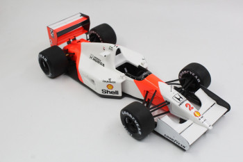 mclaren-mp47-2-16-web