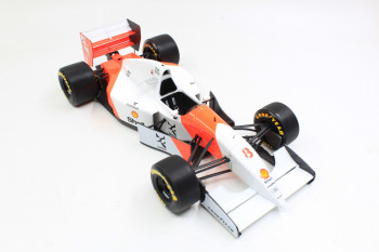 mclaren-mp48-8-10-web