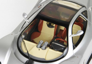 Pagani_ZONDA_C12_P18170A_4