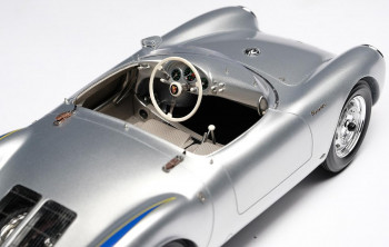 Porsche_550_spider_M6013_e