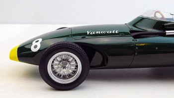 Vanwall-R18702_c