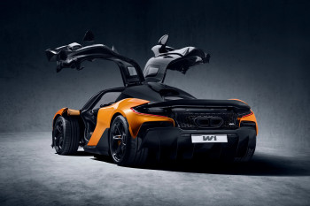 Webedit_0009_Original-16830-8-mclaren-w1-r3q-low-2-3_4000x2677
